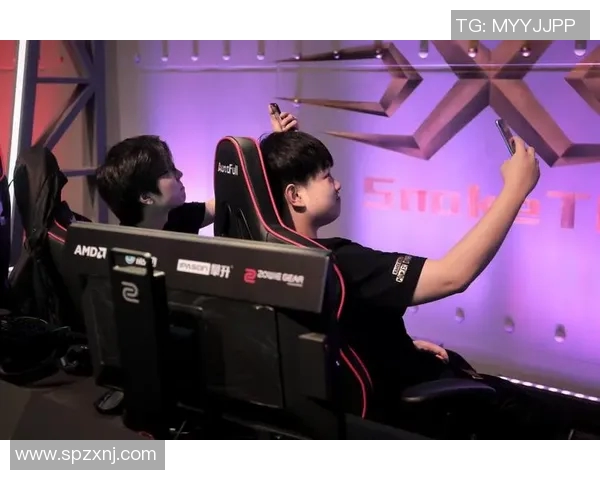 电竞比分青年赛积分榜LNG强势领跑以70分稳居第一位置